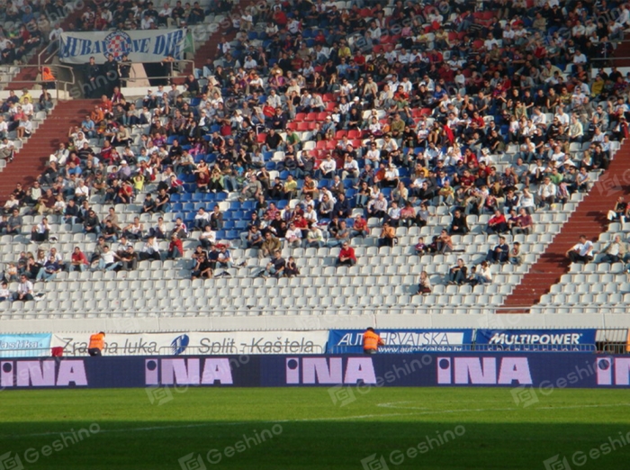 P16 SMD outdoor perimeter screen 200sq.m in Croatia Stadium for Europe Cup.2008